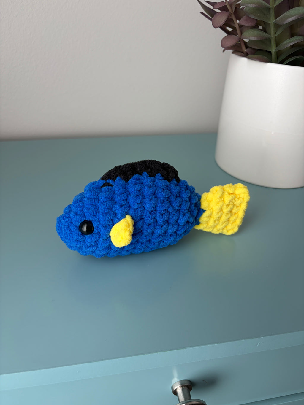 Blue Tang Fish (Dory)
