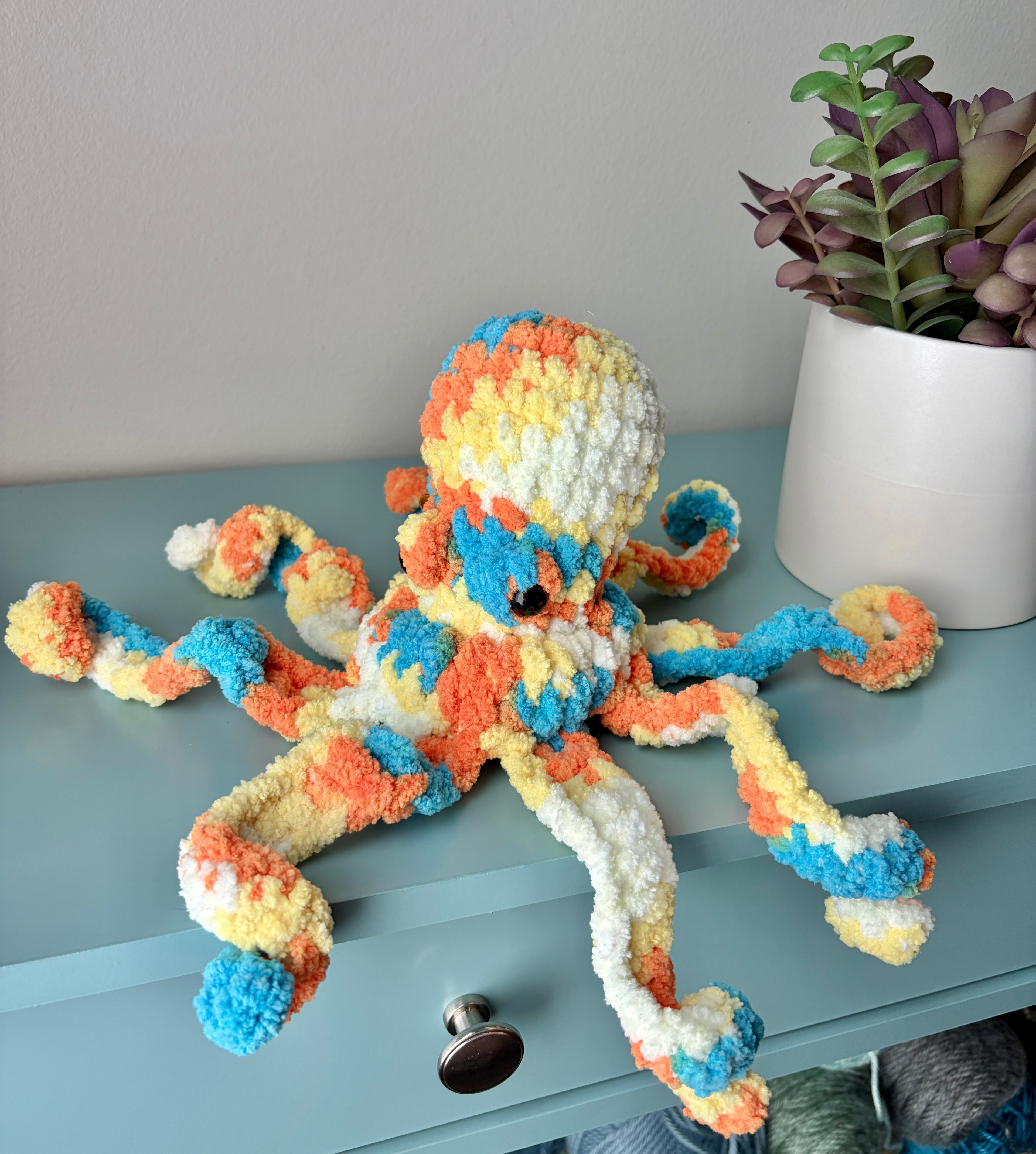 Drift the Octopus Finger Puppet