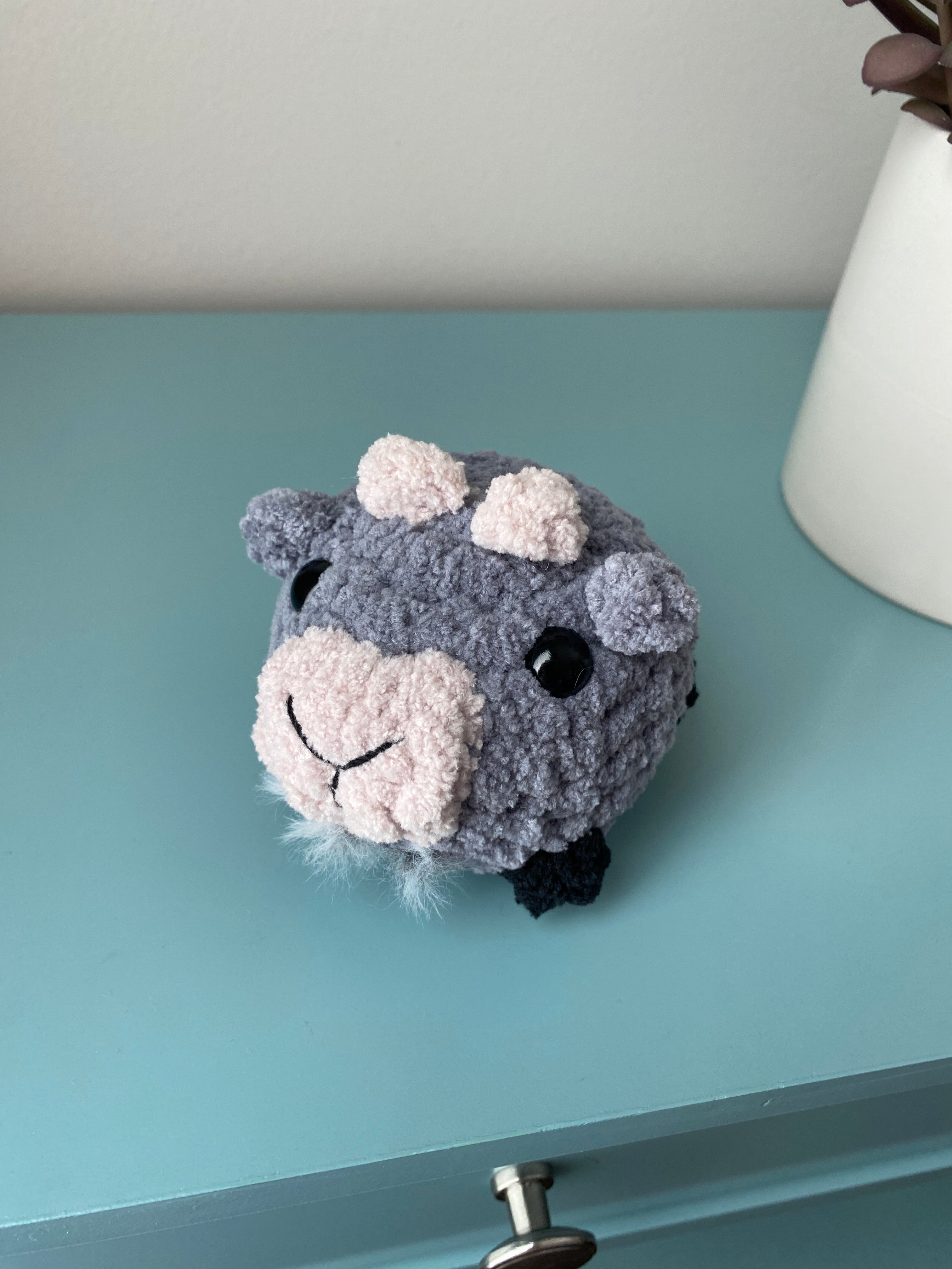 Pet - small