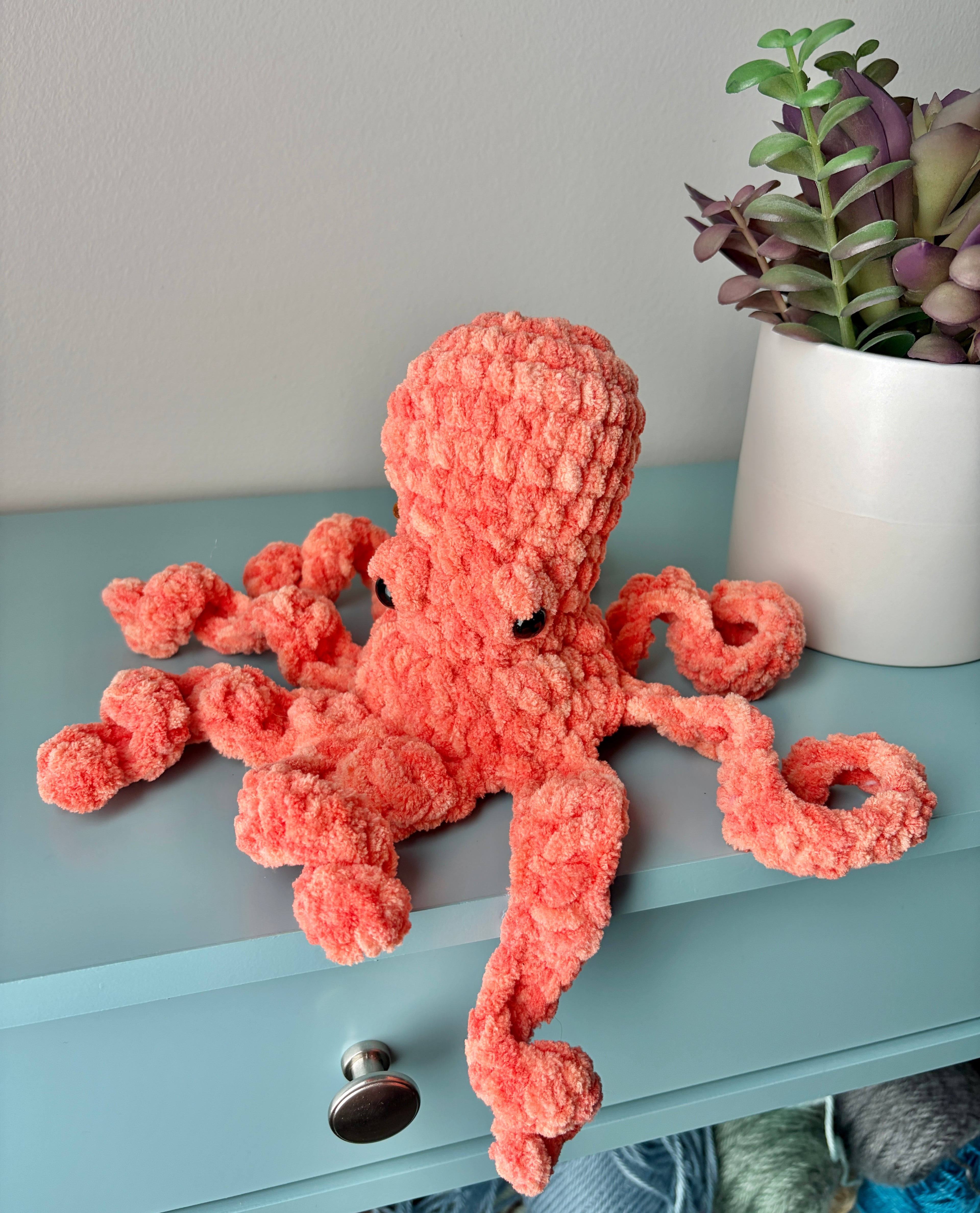 Drift the Octopus Finger Puppet