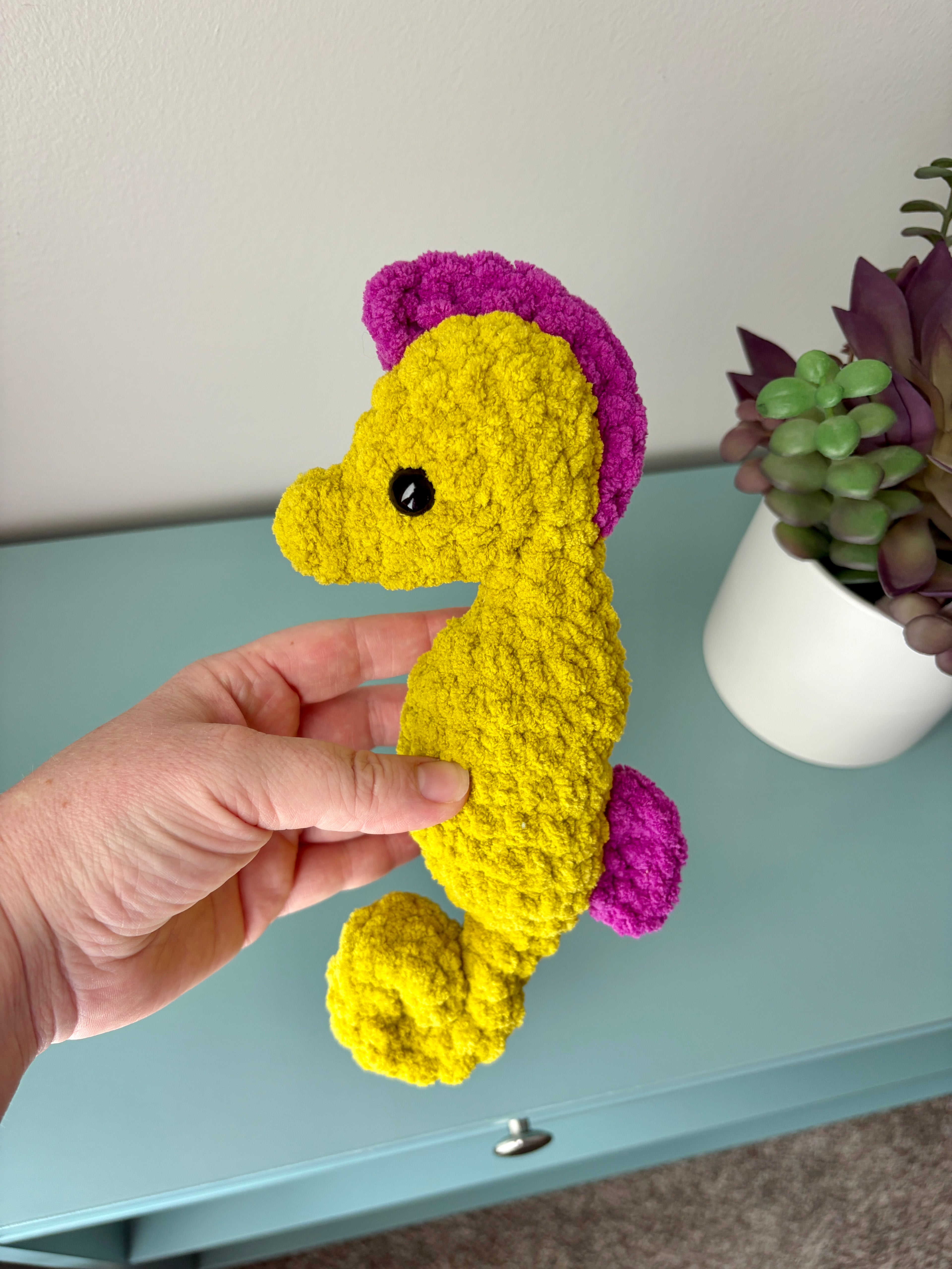 Seahorse Finger Puppet