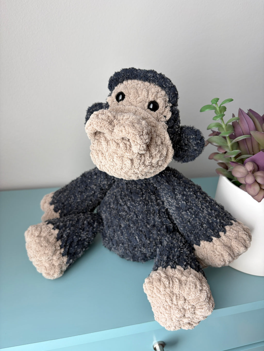 Papaya the Ape (medium)