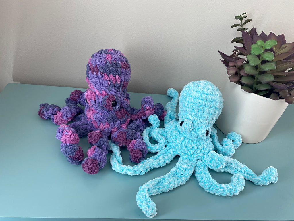 Drift the Octopus Finger Puppet