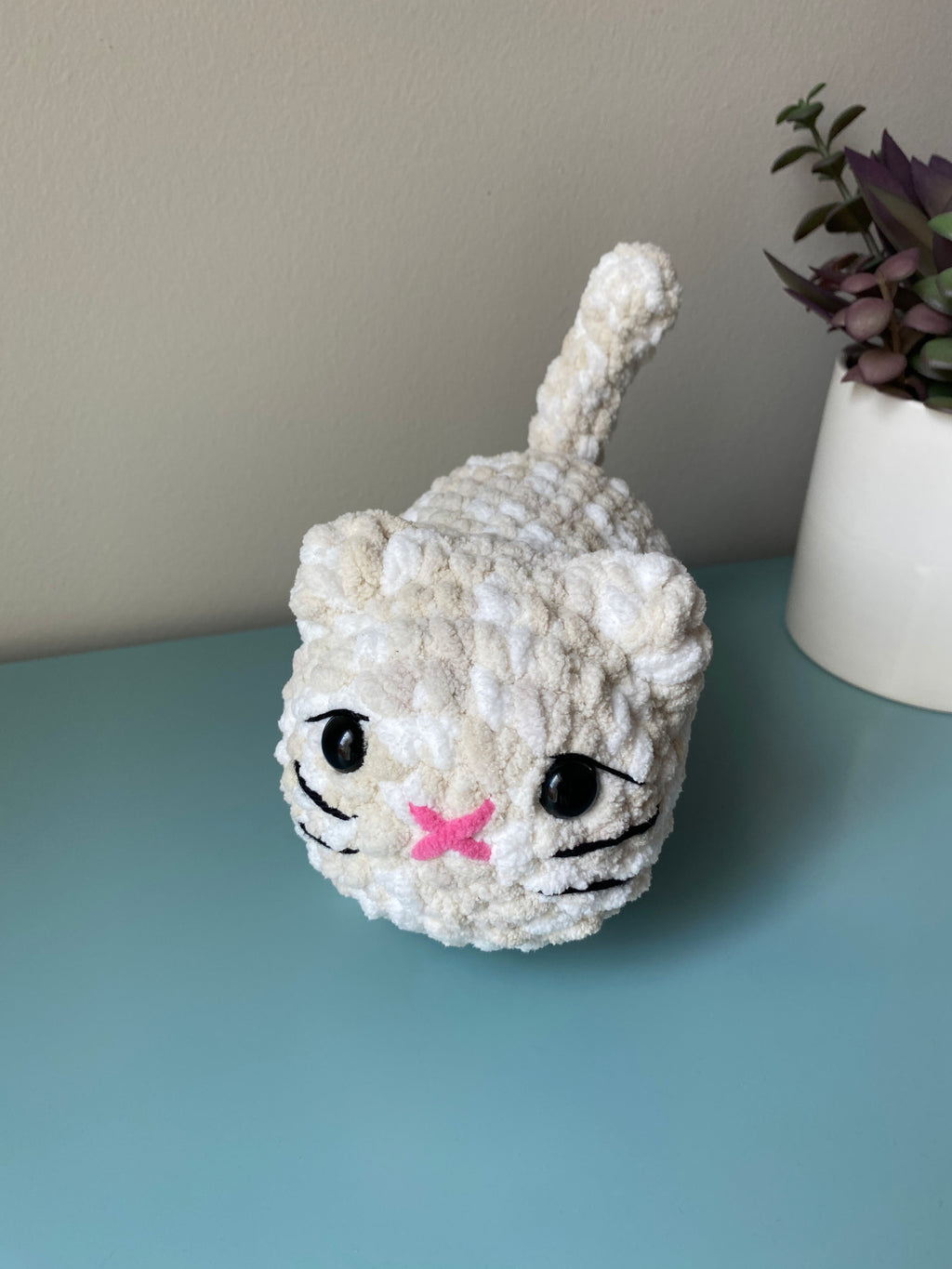 Loaf Kitten