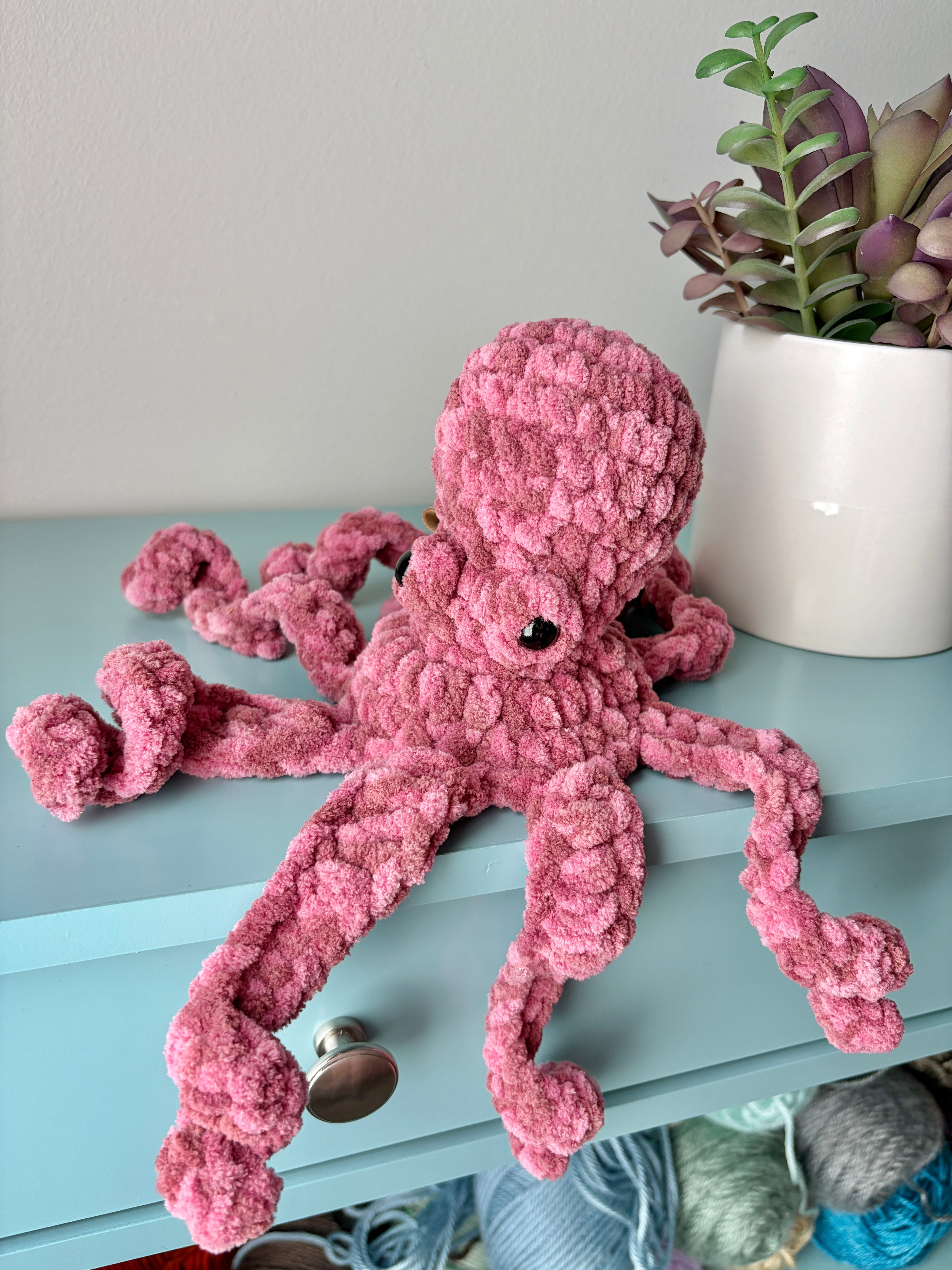 Drift the Octopus Finger Puppet