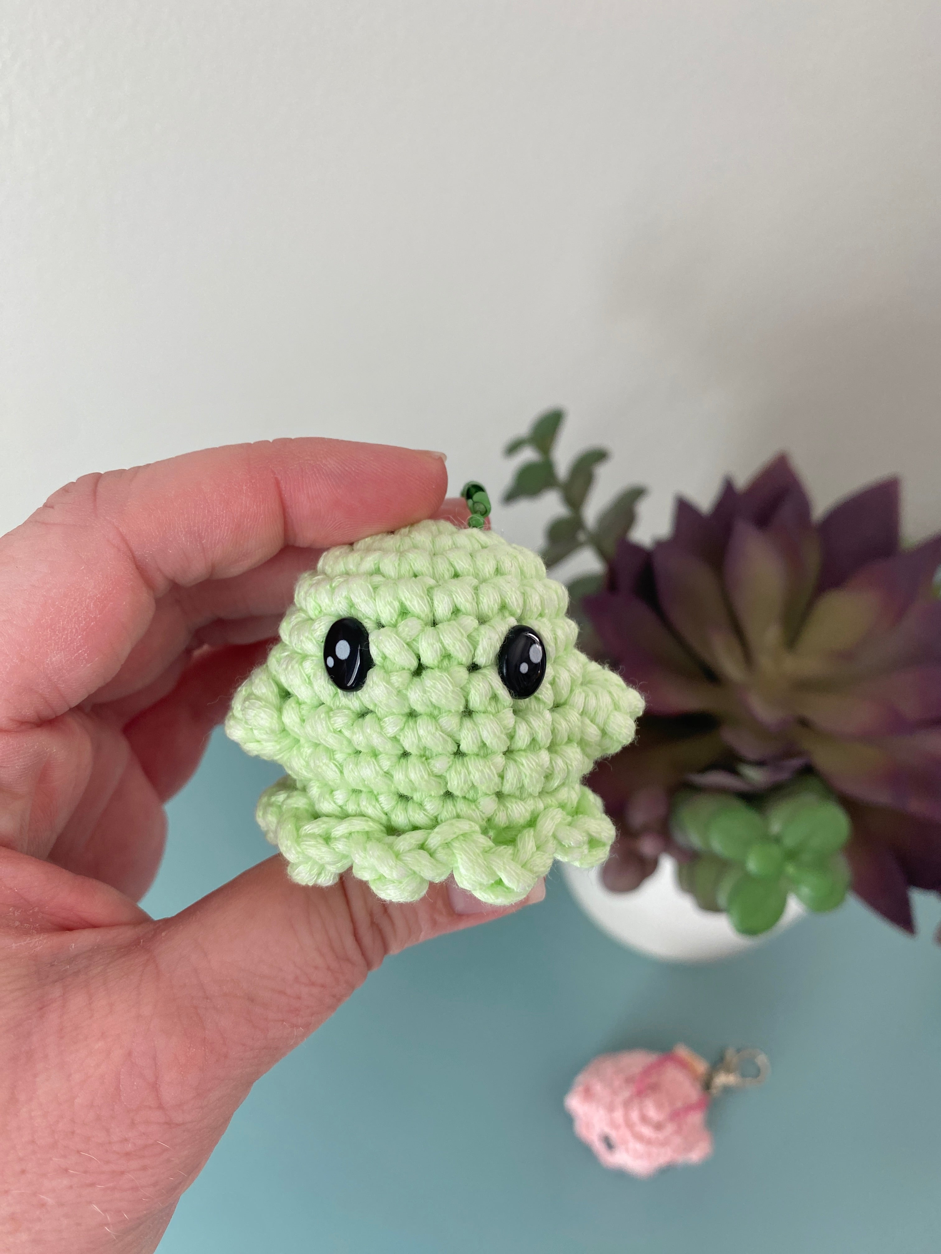 Glow-in-the-dark Ghost Keychain