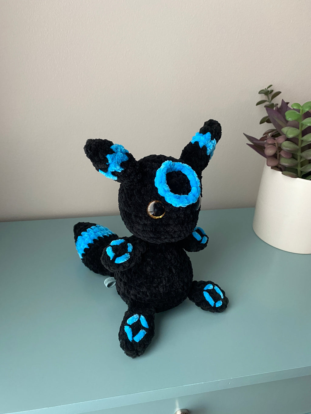 Umbreon - Medium