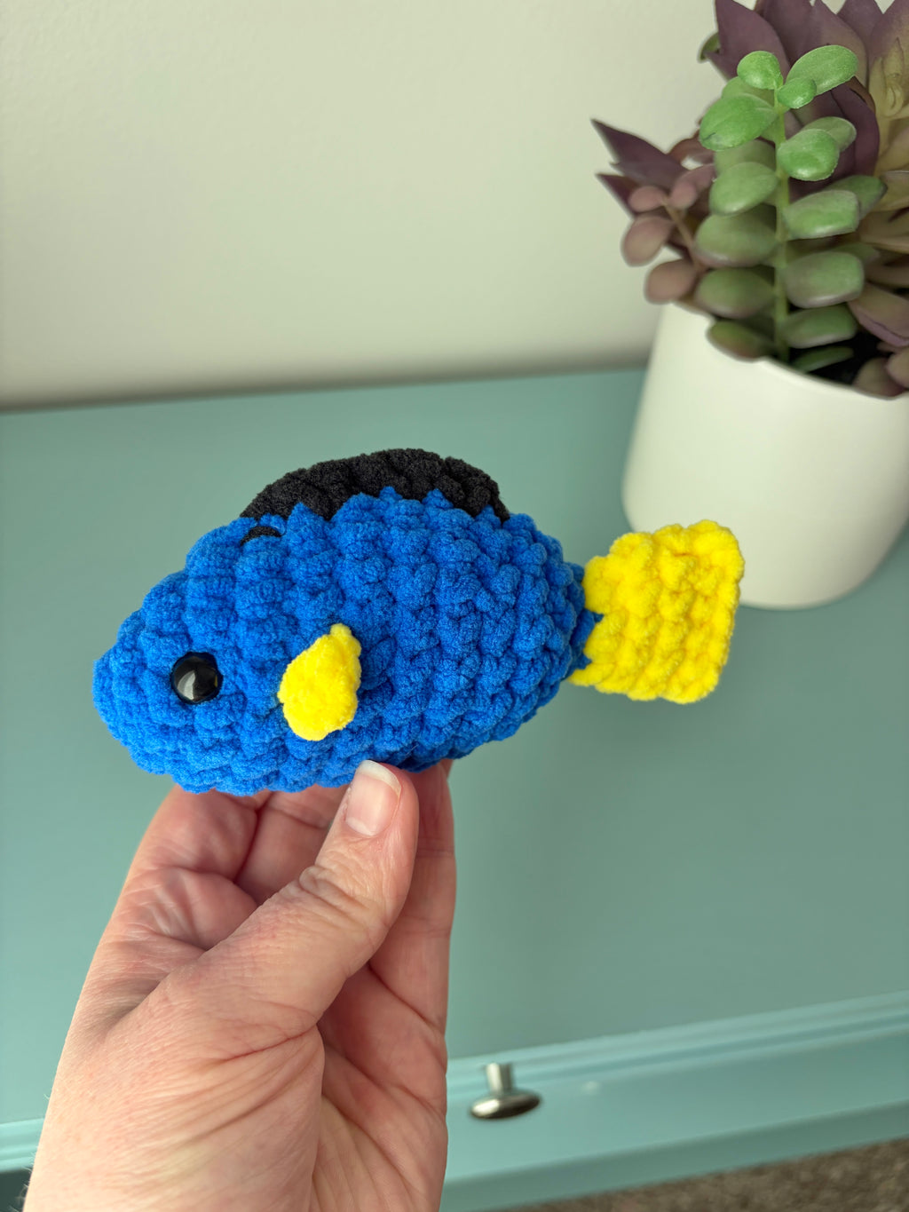 Blue Tang Fish (Dory)