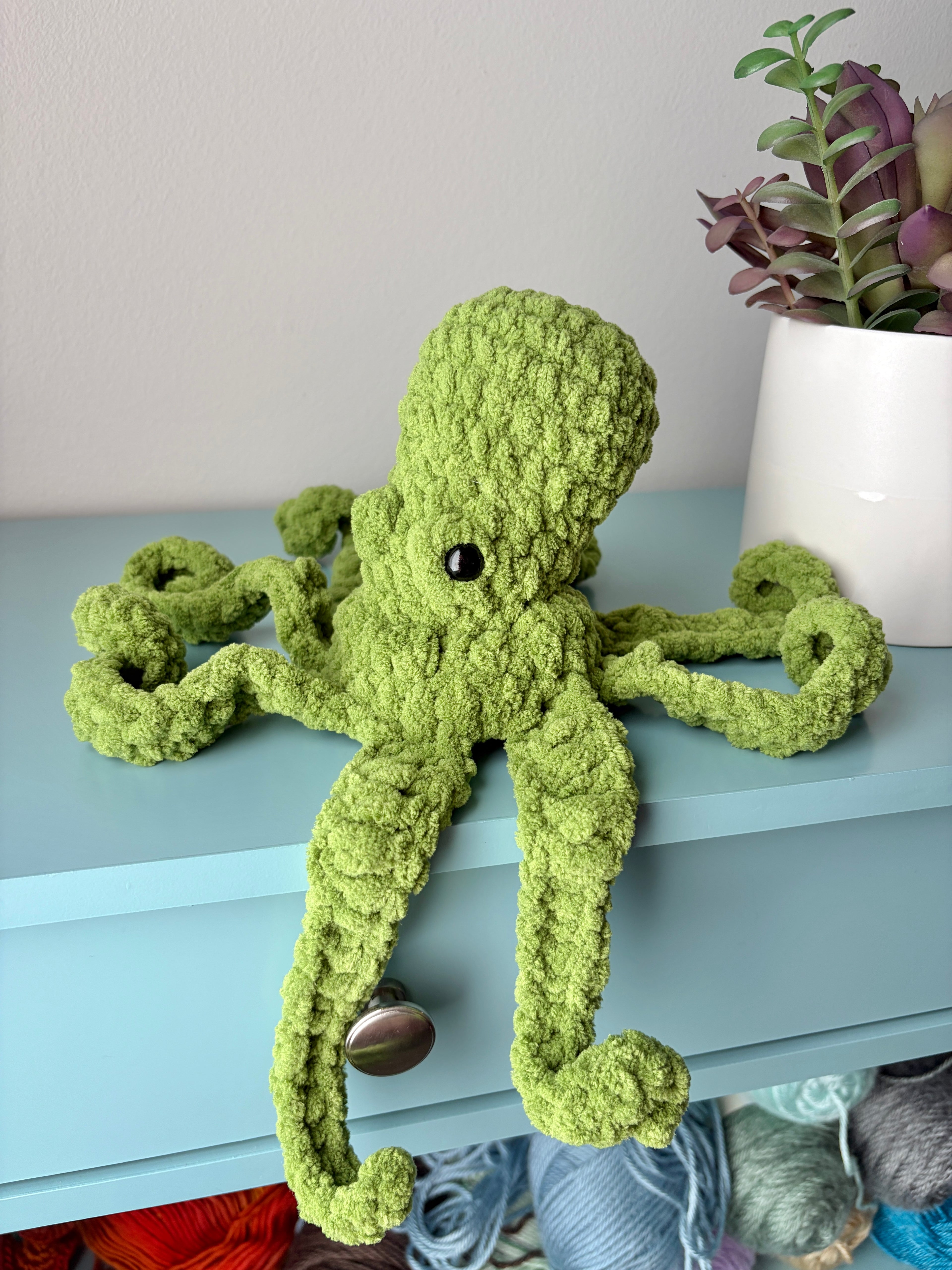 Drift the Octopus Finger Puppet