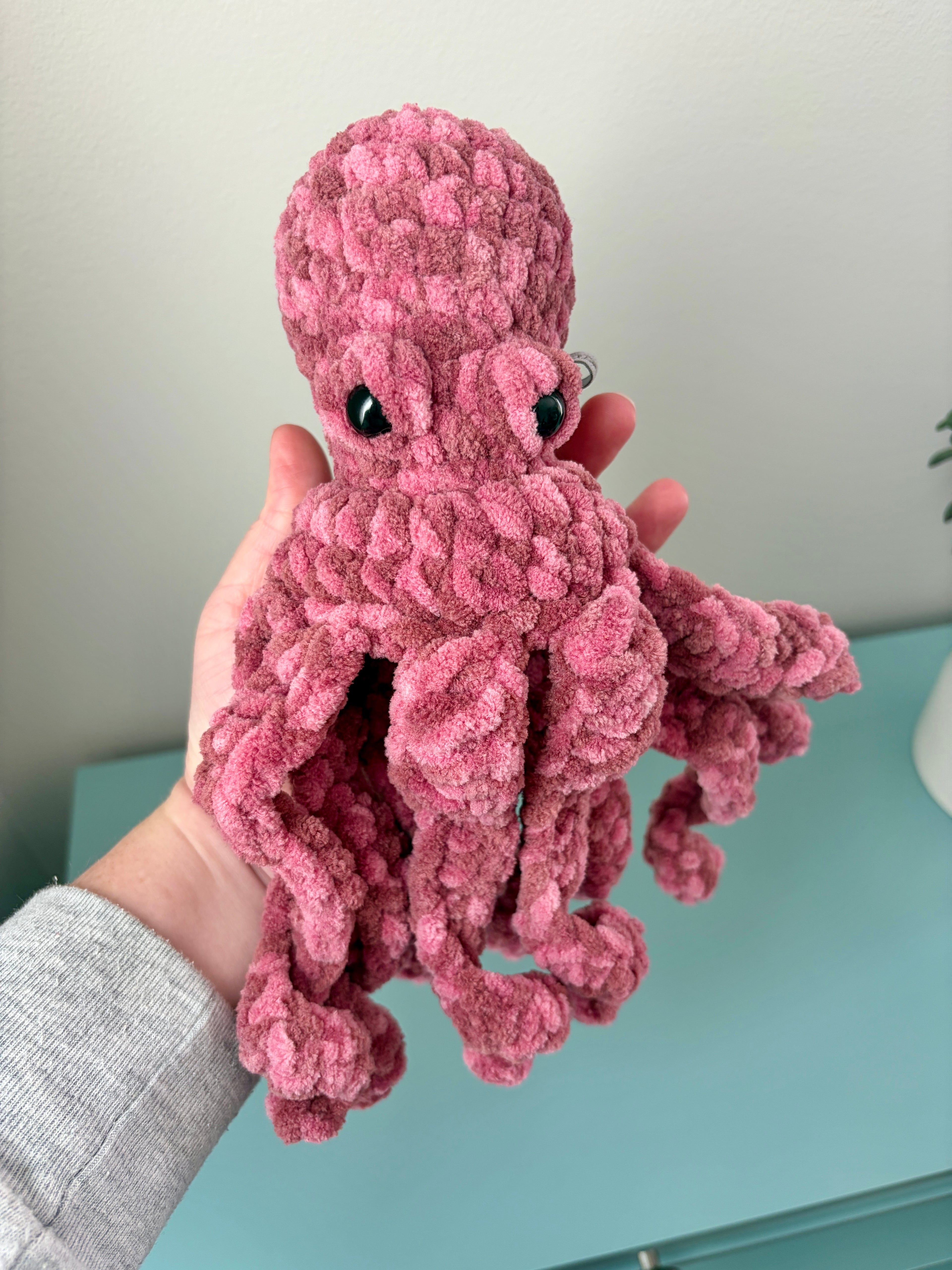 Drift the Octopus Finger Puppet