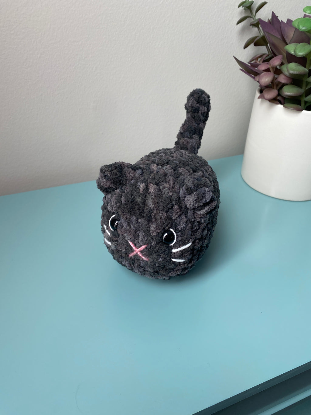 Loaf Kitten