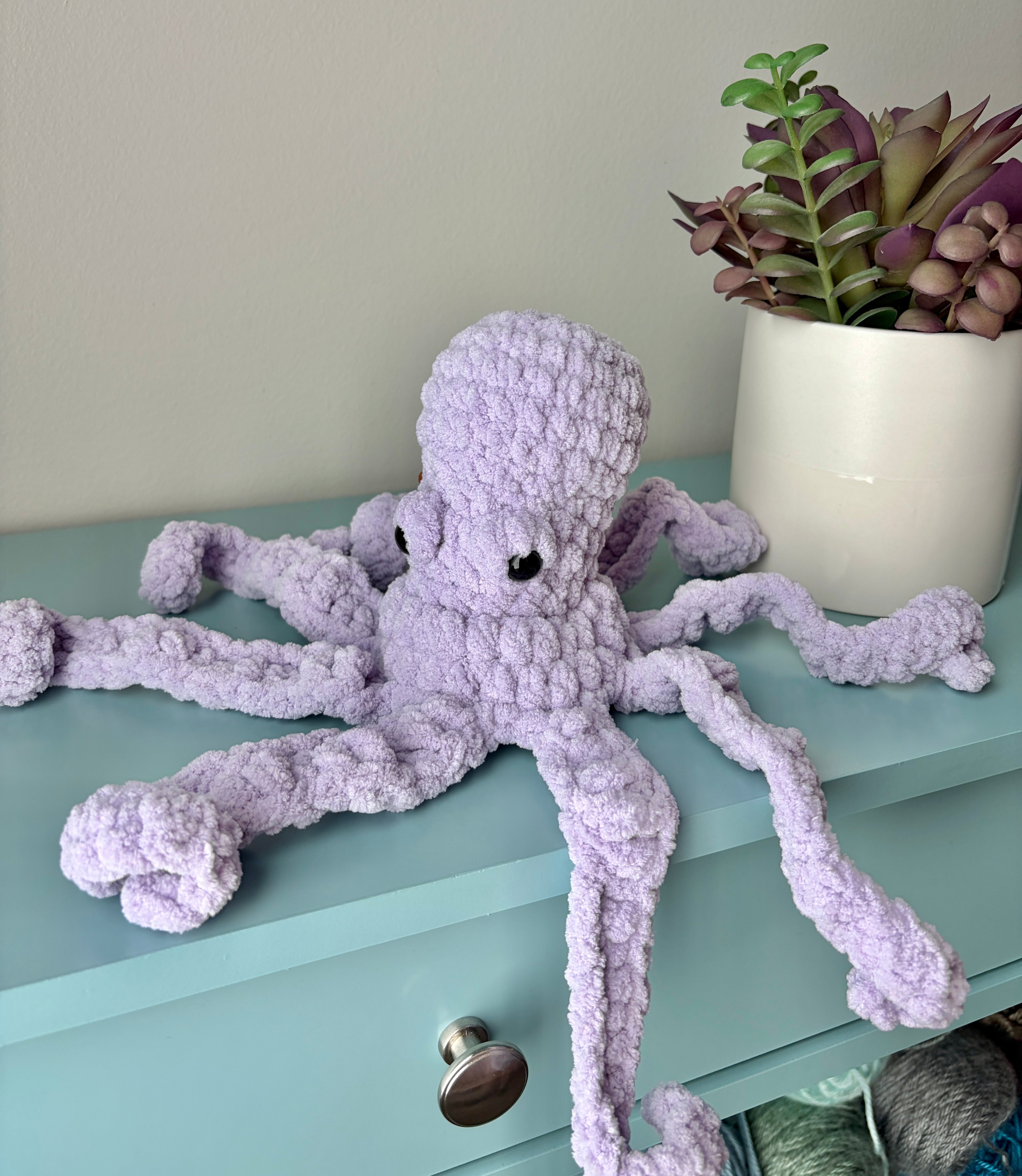 Drift the Octopus Finger Puppet